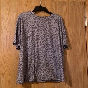 SHEIN Grey Leopard Print Top